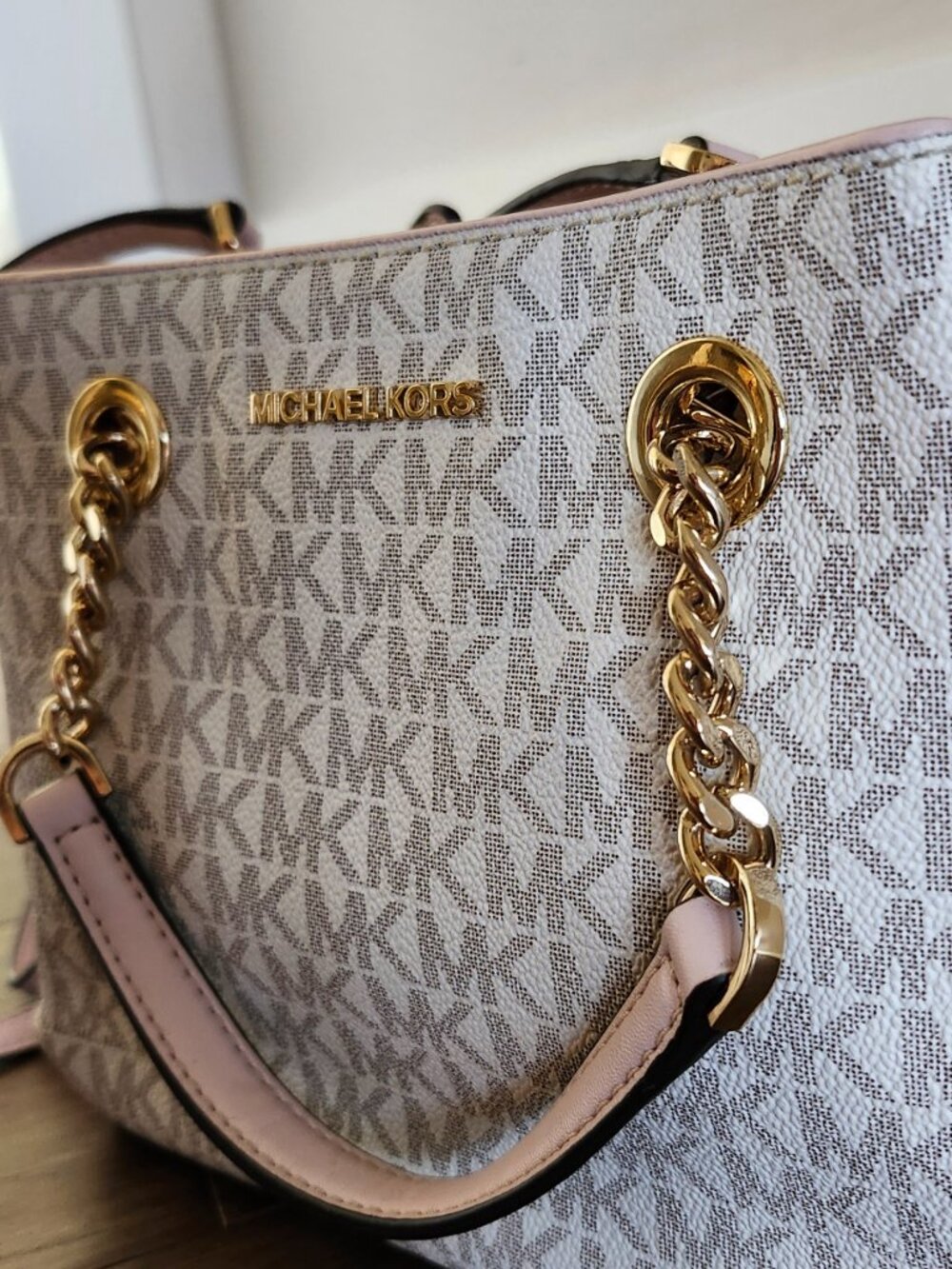Michael Kors Jet Set Medium Chain Shoulder Tote – Vanilla/Pink – NWOT - Picture 12 of 15